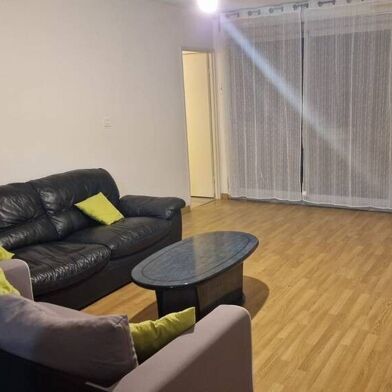 Appartement 3 pièces 1000 €