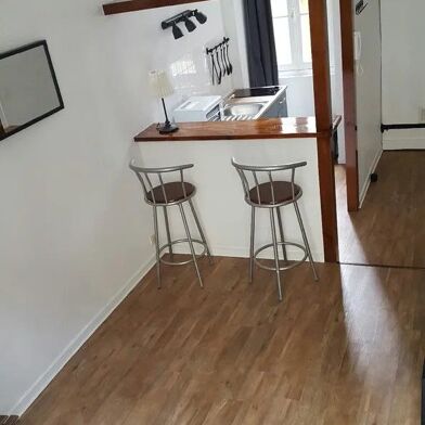 Appartement 1 pièces 550 €