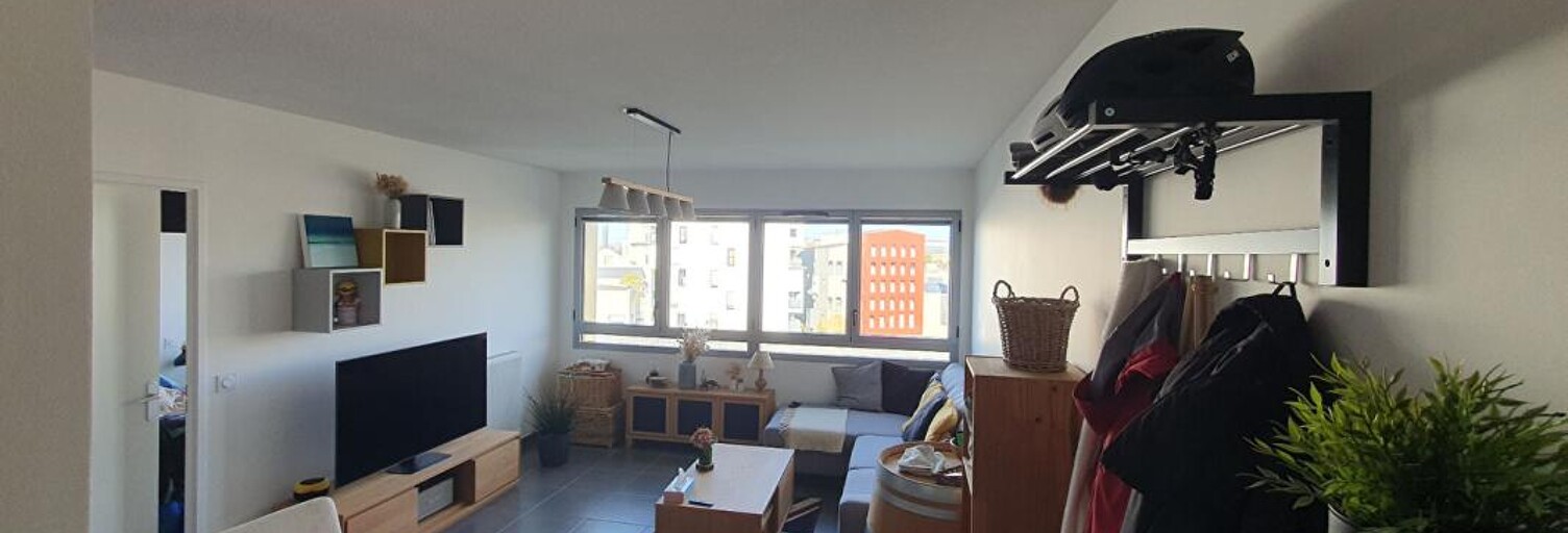 Appartement 2 Pièces 43 m² à vendre à Bordeaux (33300)