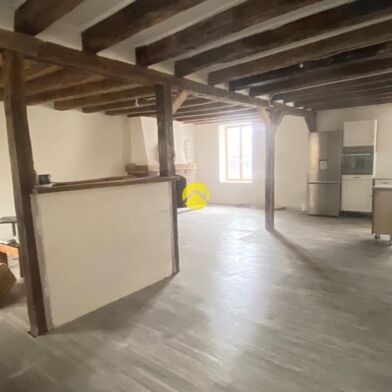 Maison 9 pièces 95700 €