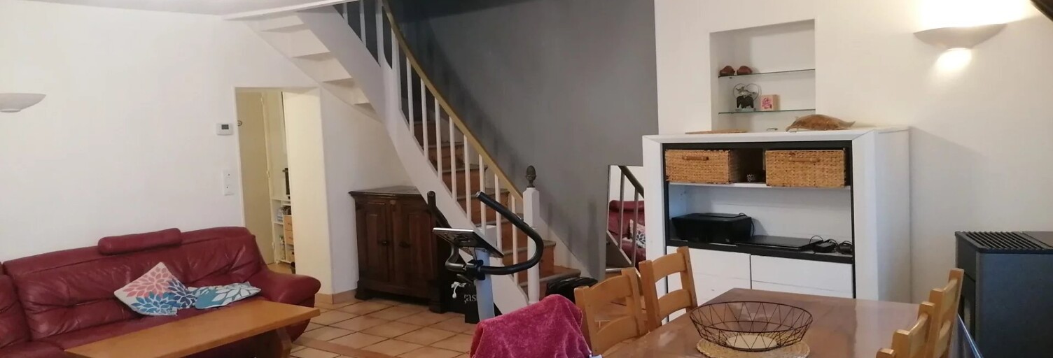 Maison 5 Pièces 102 m² à vendre à Jumeaux (63570)