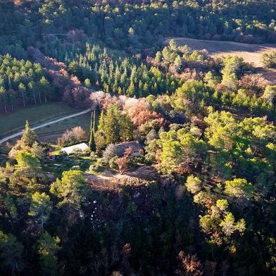 Maison 10 pièces 660000 €