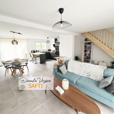 Maison 5 pièces 298000 €