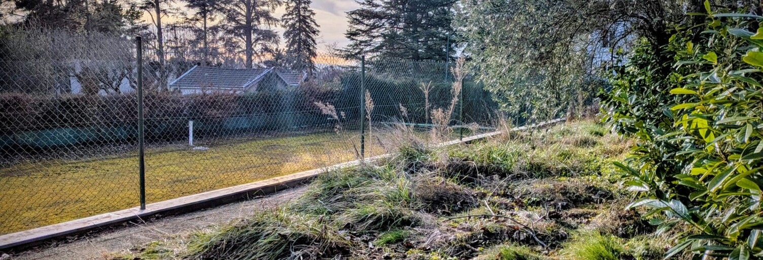 Terrain  806 m² à vendre à Saint-Didier-au-Mont-d'Or (69370)