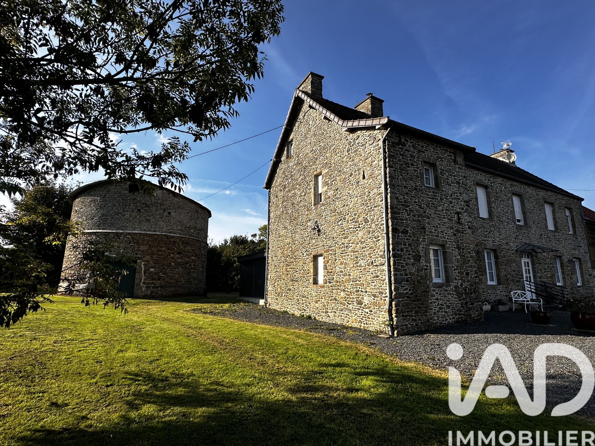 Coutances - 202m² - 6p. - 3ch.