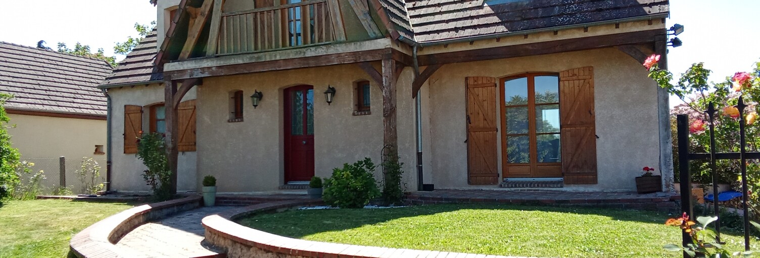 Maison 8 Pièces 169 m² à vendre à Villeblevin (89340)