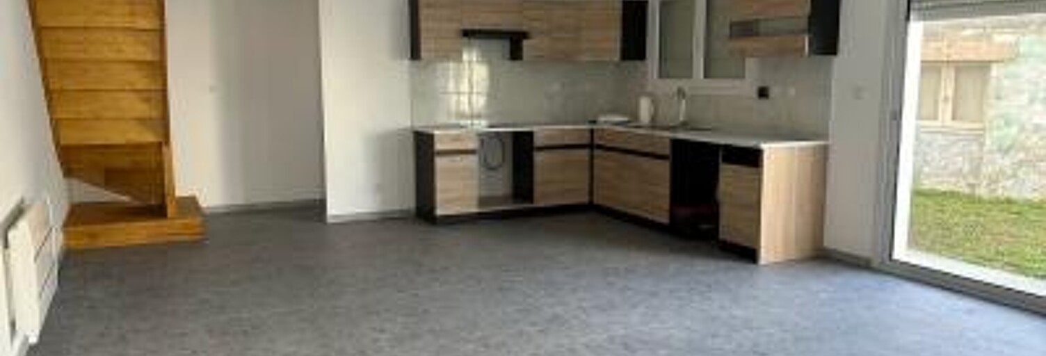 Maison 3 Pièces 80 m² à louer à Lesparre-Médoc (33340)