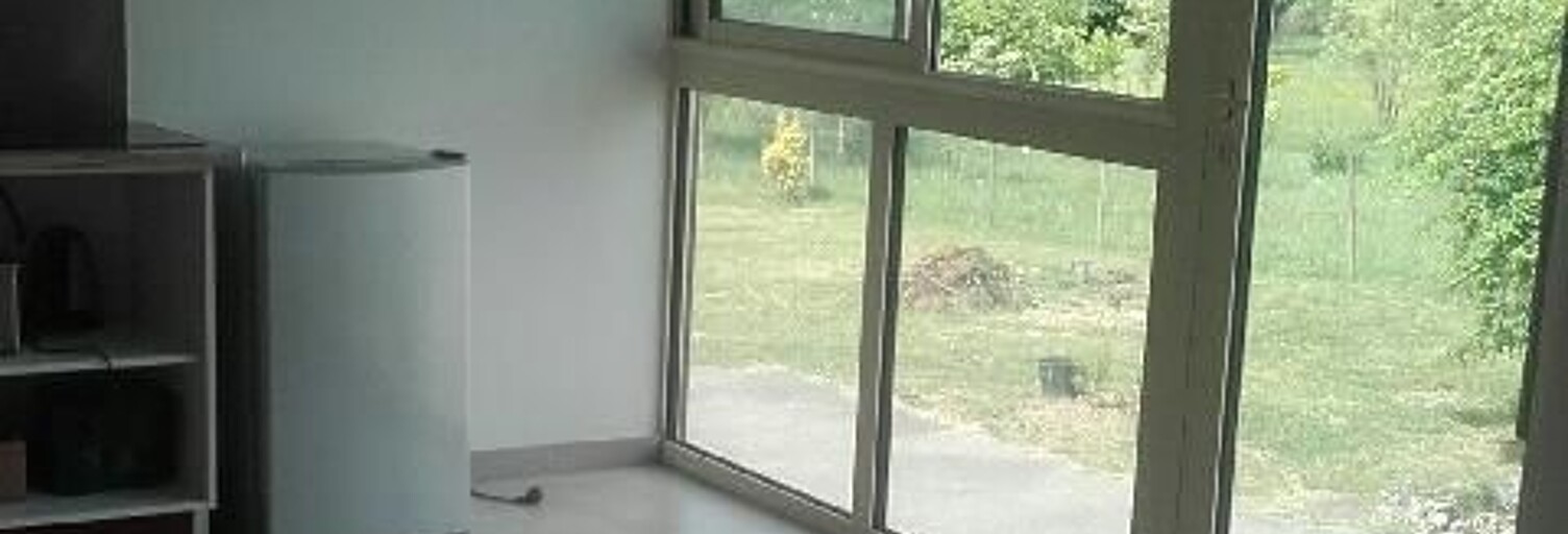 Appartement 1 Pièce 40 m² à louer à Maransin (33230)