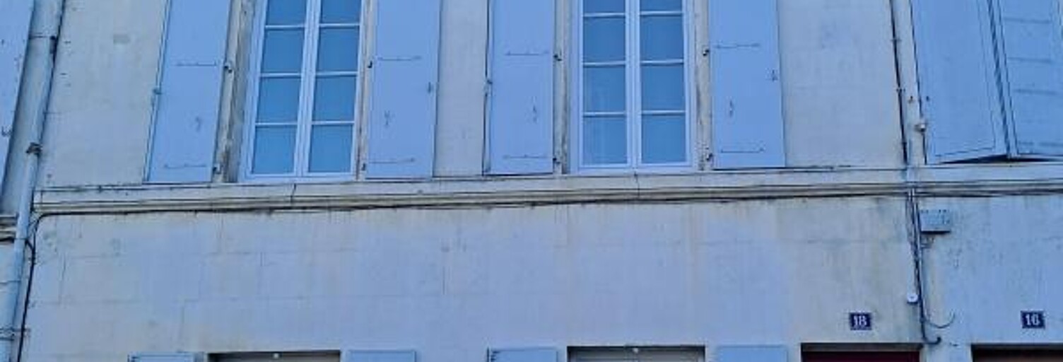 Maison 4 Pièces 156 m² à louer à Saint-Jean-d'Angély (17400)