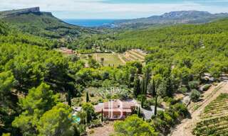 Maison 10 Pièces 195 m² à vendre à Cassis (13260)