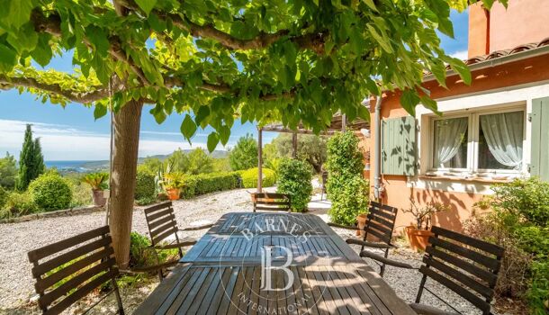 Villa / Maison 10 pièces  à vendre Cassis 13260