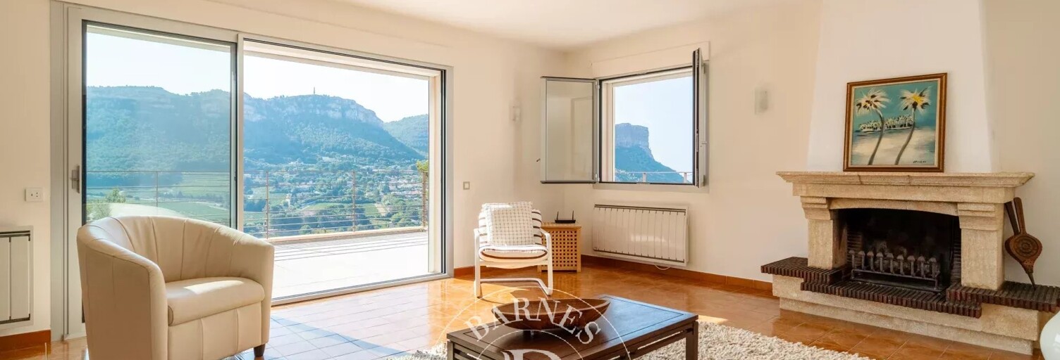 Maison 7 Pièces 205 m² à vendre à Cassis (13260)