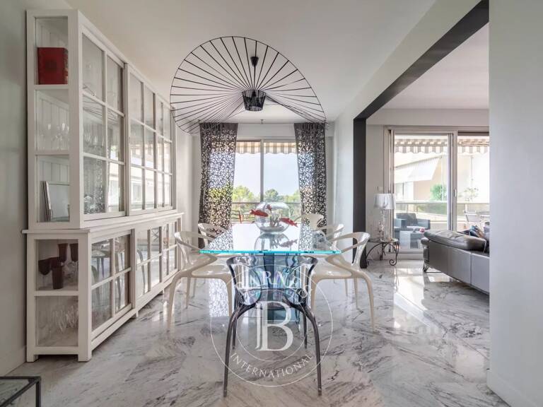 VENTE - MARSEILLE - 13008 - BAGATELLE - APPARTEMENT - 3 PIÈCES - — photo 1