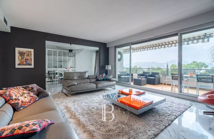 VENTE - MARSEILLE - 13008 - BAGATELLE - APPARTEMENT - 3 PIÈCES - — photo 2