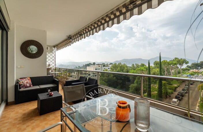 VENTE - MARSEILLE - 13008 - BAGATELLE - APPARTEMENT - 3 PIÈCES - — photo 4