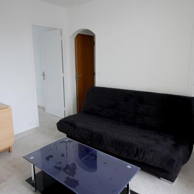 Appartement 2 pièces 1050 €