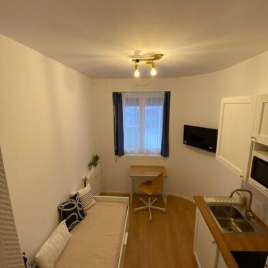 Appartement 1 pièces 855 €
