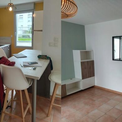 Appartement 3 pièces 925 €