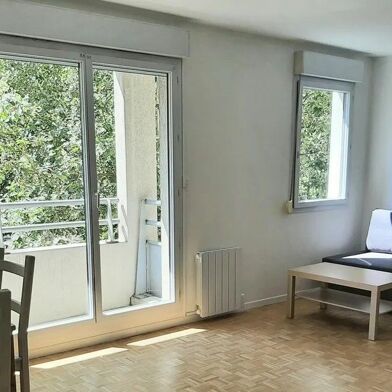 Appartement 1 pièces 660 €