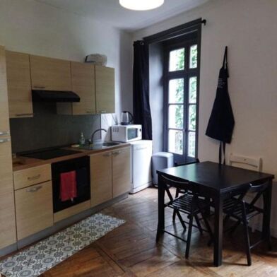 Appartement 3 pièces 1000 €