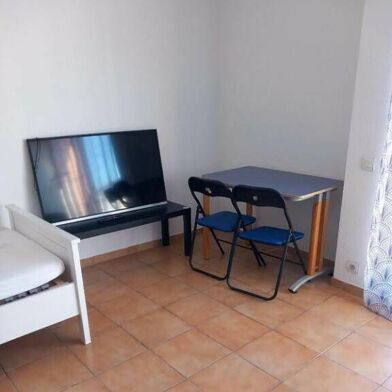 Appartement 1 pièces 495 €