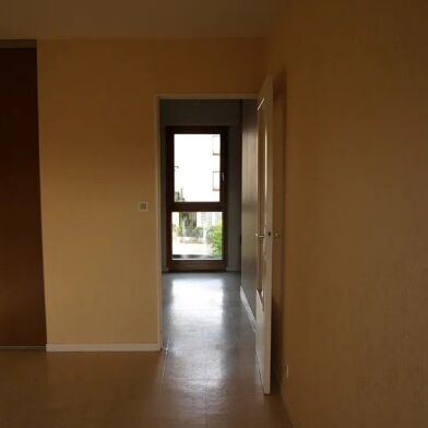 Appartement 1 pièces 496 €