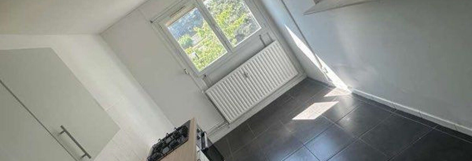 Appartement 3 Pièces 78 m² à louer à Saint-Étienne (42000)