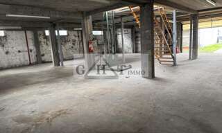 Local industriel  370 m² à vendre à Maisons-Alfort (94700)