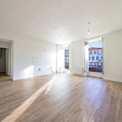 Appartement 3 pièces 249000 €