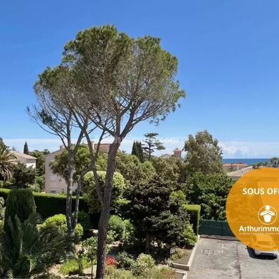 Appartement 2 pièces 240000 €