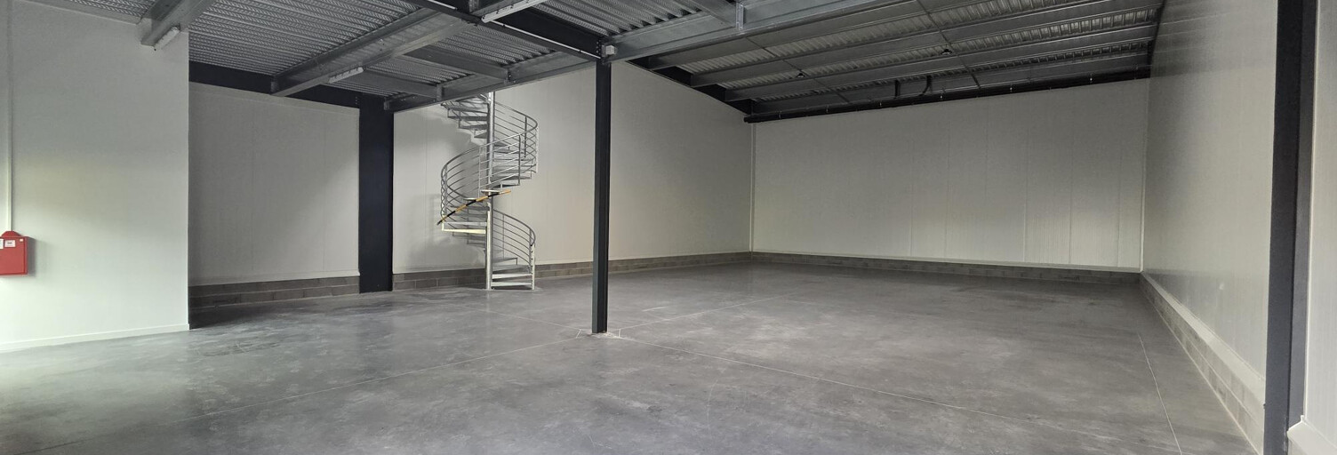 Commerce  334 m² à louer à Saint-Barthélemy-d'Anjou (49124)