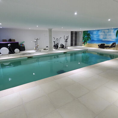 Maison 11 pièces 999000 €