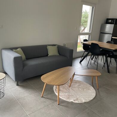 Appartement 2 pièces 750 €