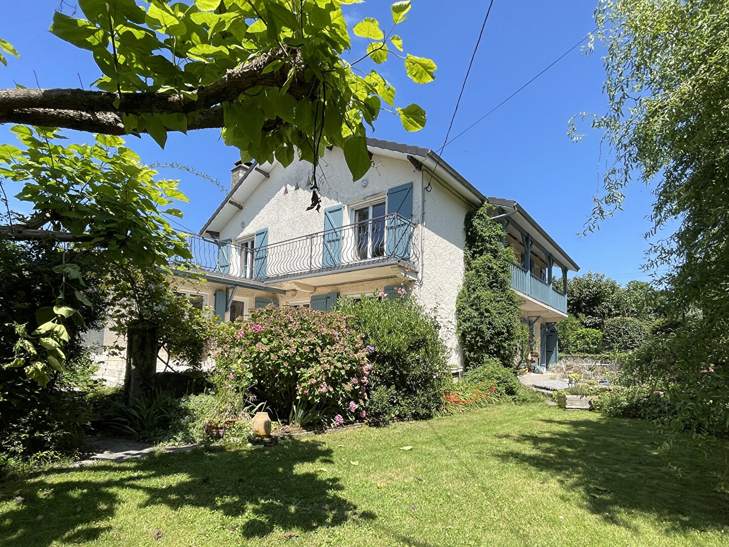 Villa / Maison  T7 à vendre Buzy 64260