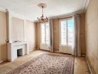 CHARMANTE MAISON ANCIENNE A RENOVER COEUR DE VILLE — photo 3