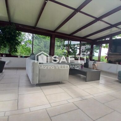 Maison 9 pièces 280000 €