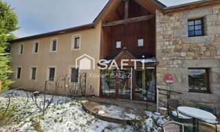 Commerce 14 Pièces 346 m² à vendre à Peyre en Aubrac (48130)