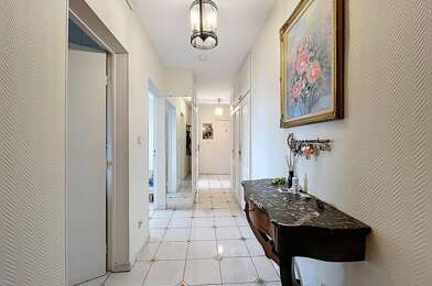Appartement 4 pièces 160000 €
