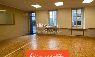 Immeuble  74 m² à vendre à Quimper (29000)