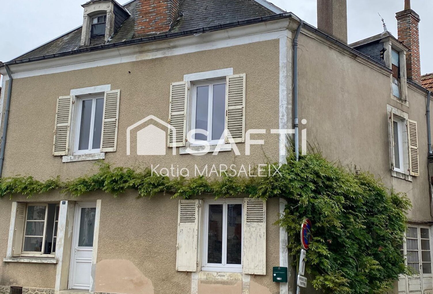 Maison de village avec jardin — photo 1