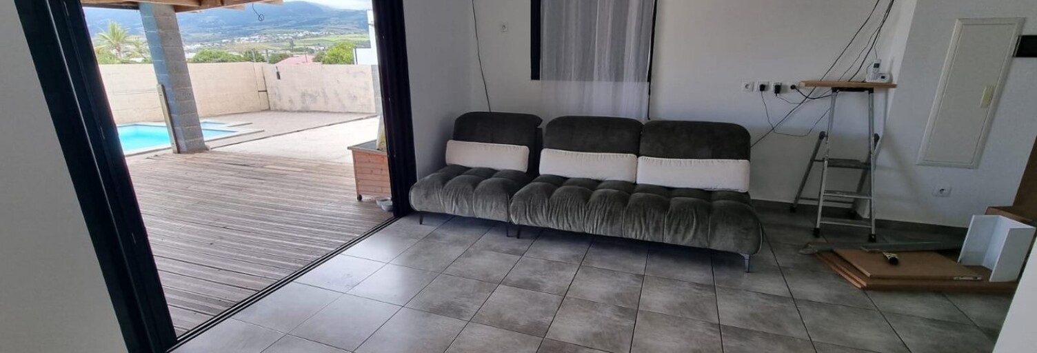 Maison 1 Pièce 90 m² à vendre à Saint-Louis (97450)