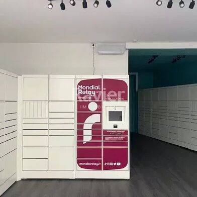 Commerce  682500 €