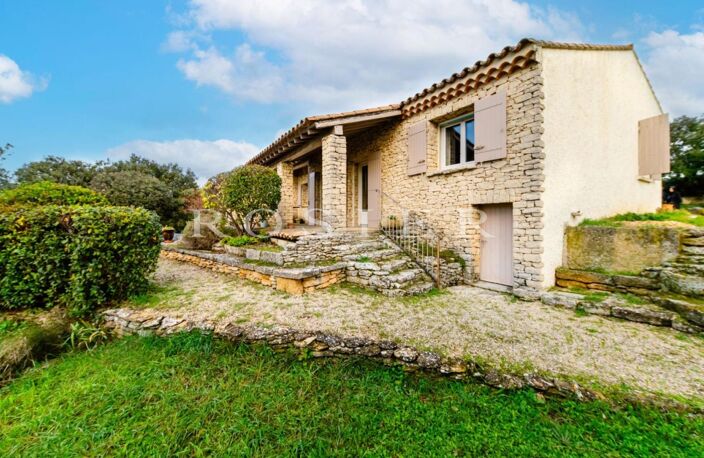 Hameau de Gordes, maison en pierres avec terrain constructible — photo 2