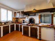 Hameau de Gordes, maison en pierres avec terrain constructible — photo 3