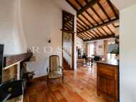 Hameau de Gordes, maison en pierres avec terrain constructible — photo 4