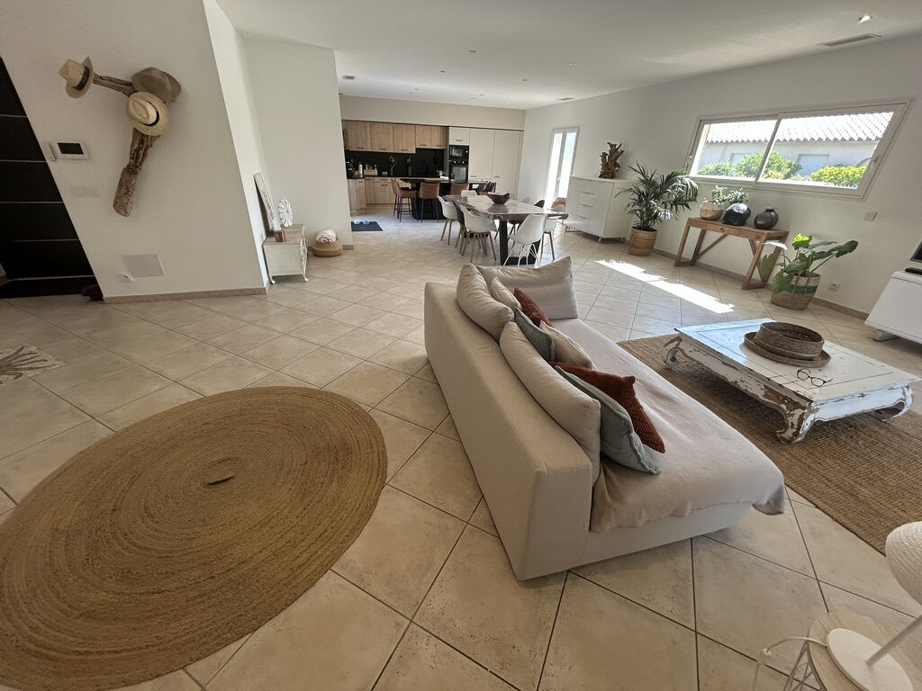 Villa / Maison  T5 à vendre Corneilla-la-Rivière 66550