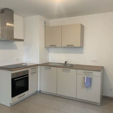 Appartement 2 pièces 735 €