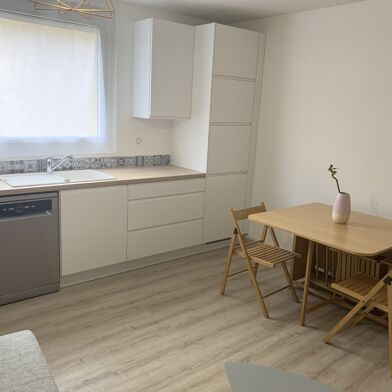 Appartement 2 pièces 816 €