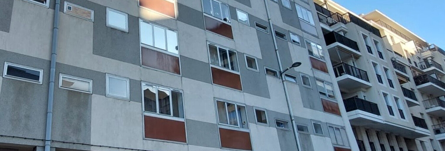 Garage   m² à vendre à Marseille 7 (13007)