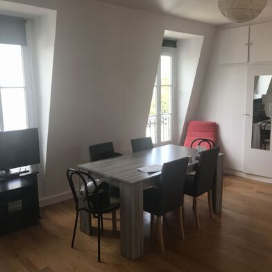 Appartement 1 pièces 899 €